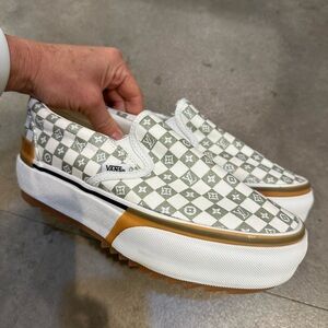 Vans Gray and White Era Sneakers with Checkerboard Pattern